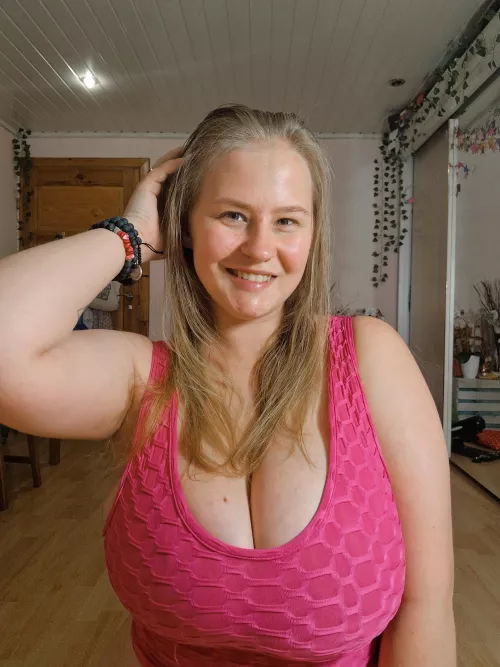 And at home I wear casual, homely clothes, which means usually without a bra.