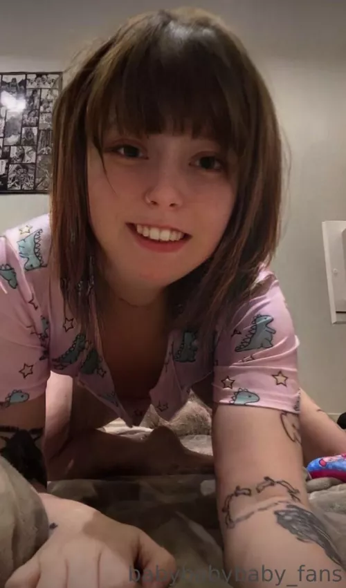 any straight guys who would wife an autistic goonette?