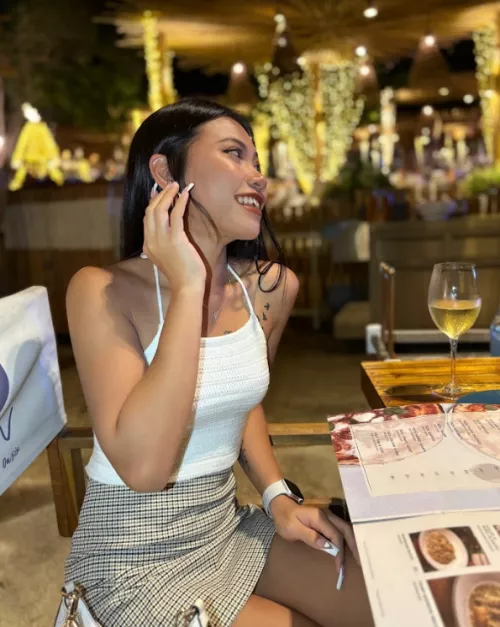 Are you into Asian girls ?