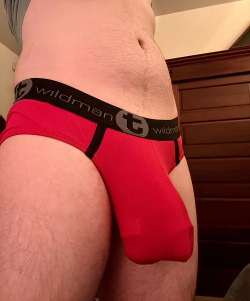 Ball stretchers bulge