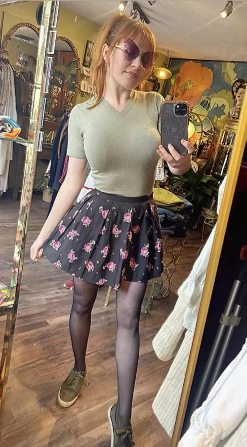 Busty redhead w/butterfly glasses 