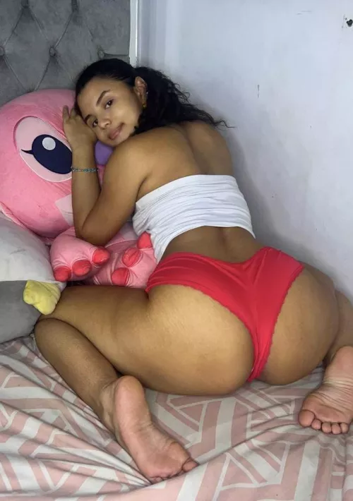 Comment your age if your inbox is open for nudes