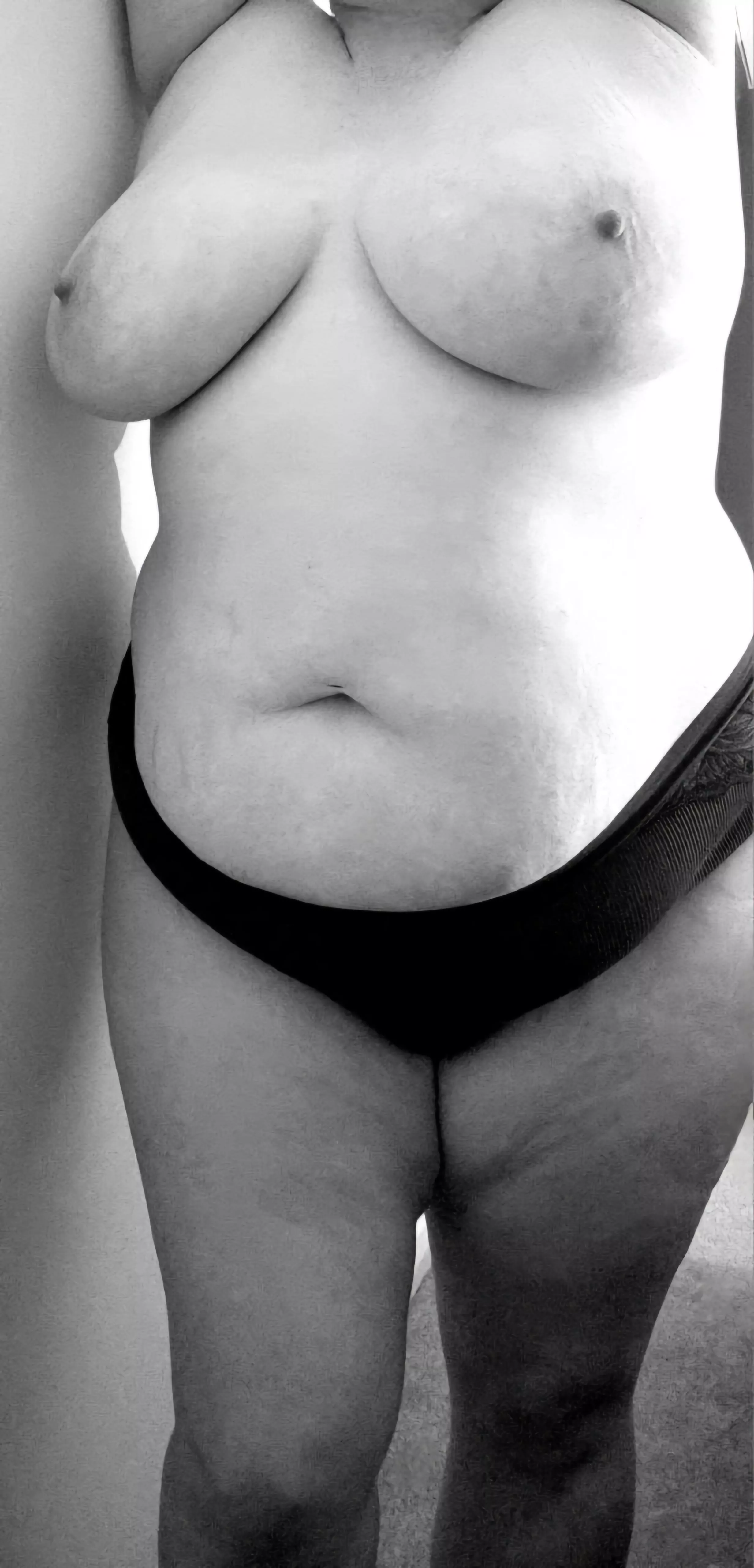 Cum kiss my curves 💋