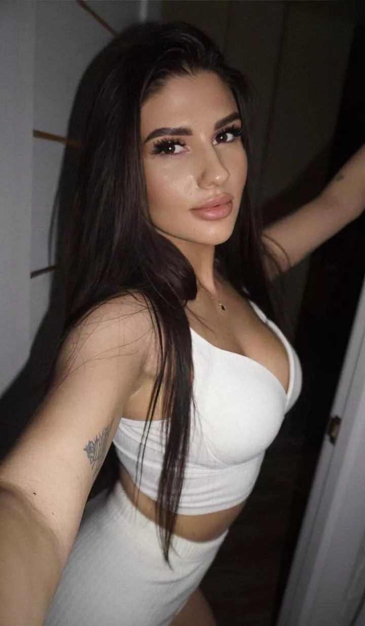 date me or marry me?