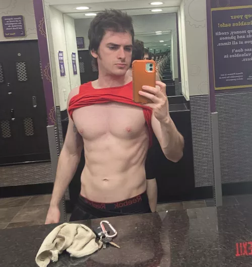 Dnd is cancelled so I’ll flex at the gym instead