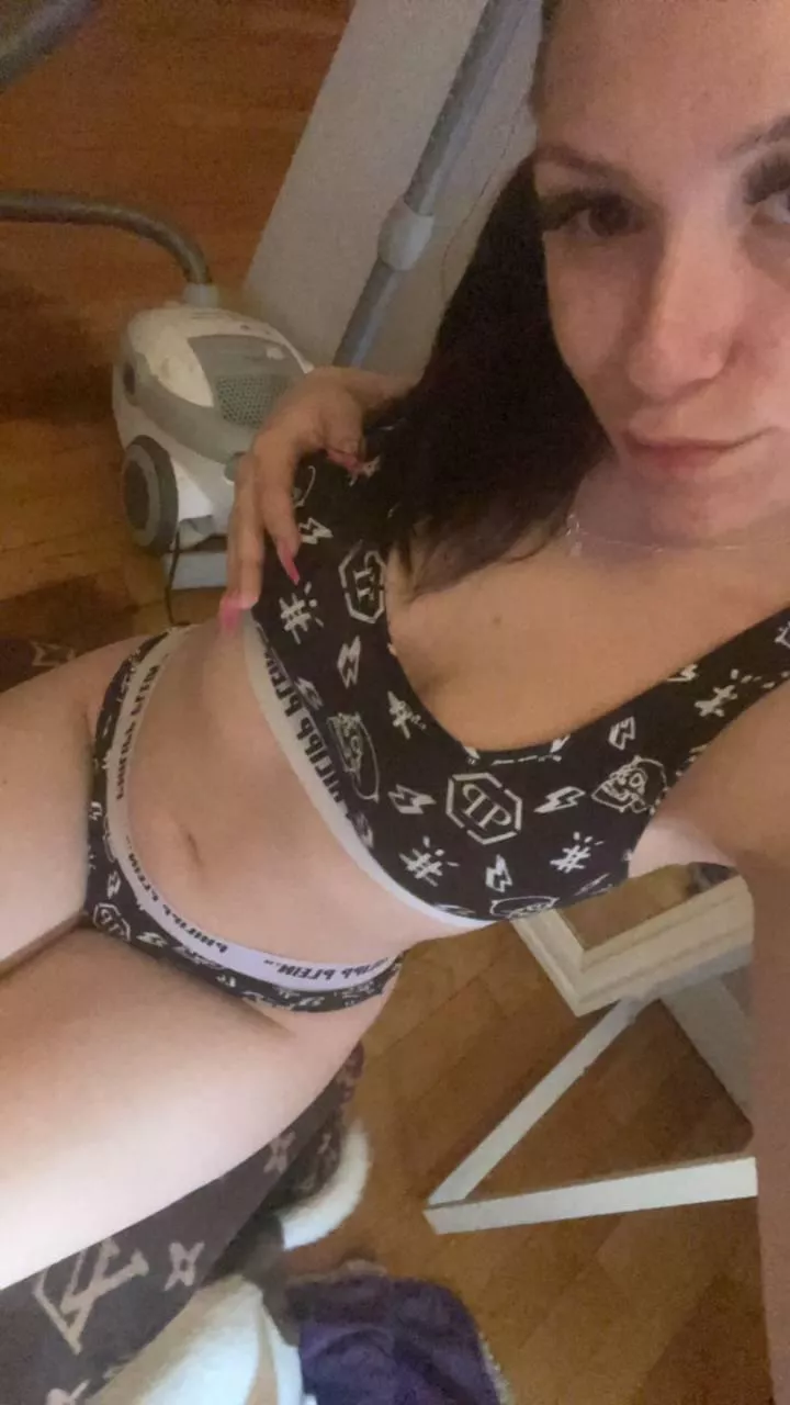 Do men like small 18 year olds like me