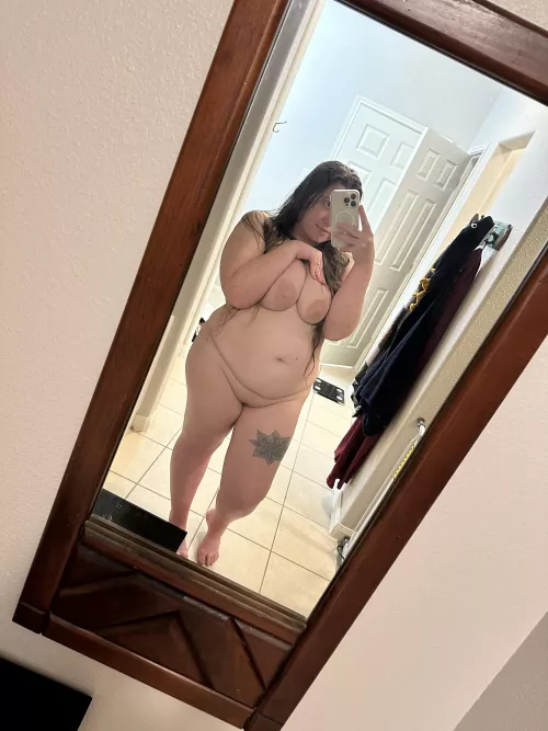 Do you like mom bods? 🥹😇