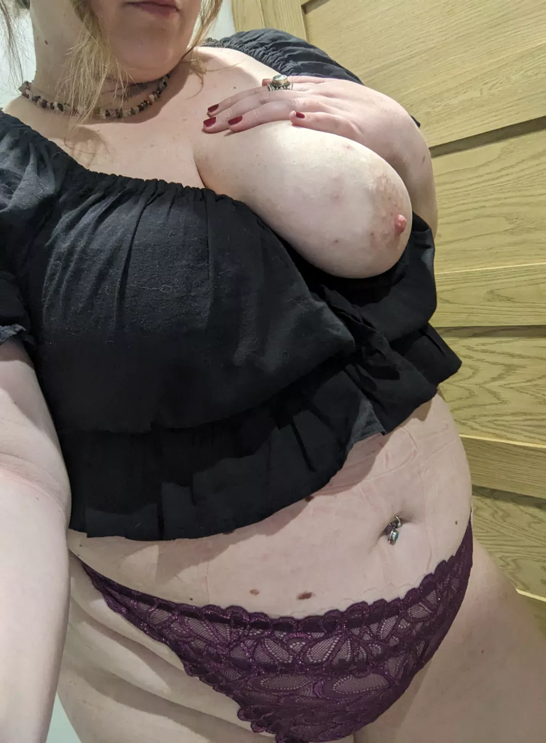 Do you like working with chubby sluts?
