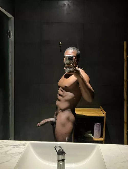 Get on your knees and blow me till I pop