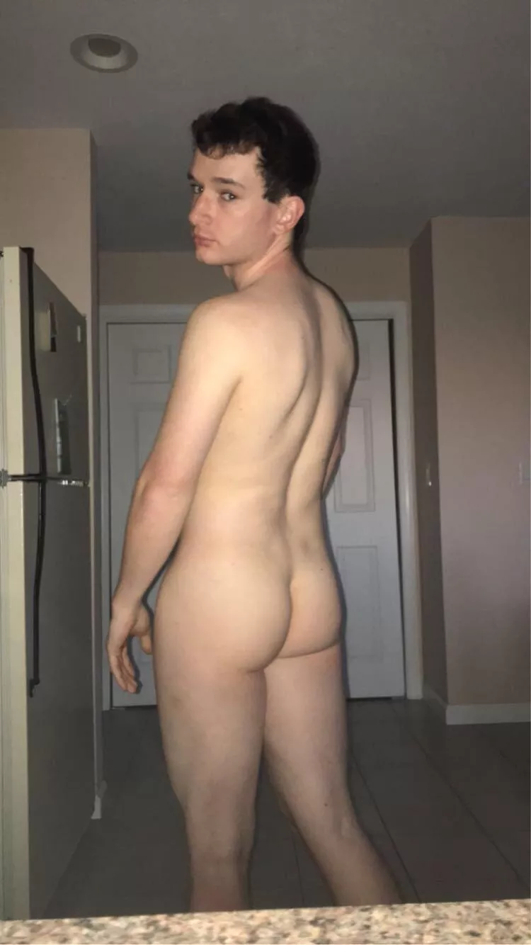 grab my ass it makes me hard 
