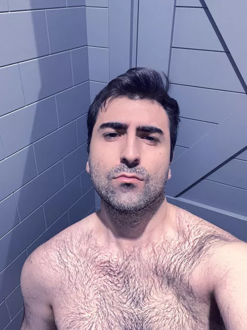 Had to sneak in a quick selfie whilst in the changing rooms 😆🫶🏻