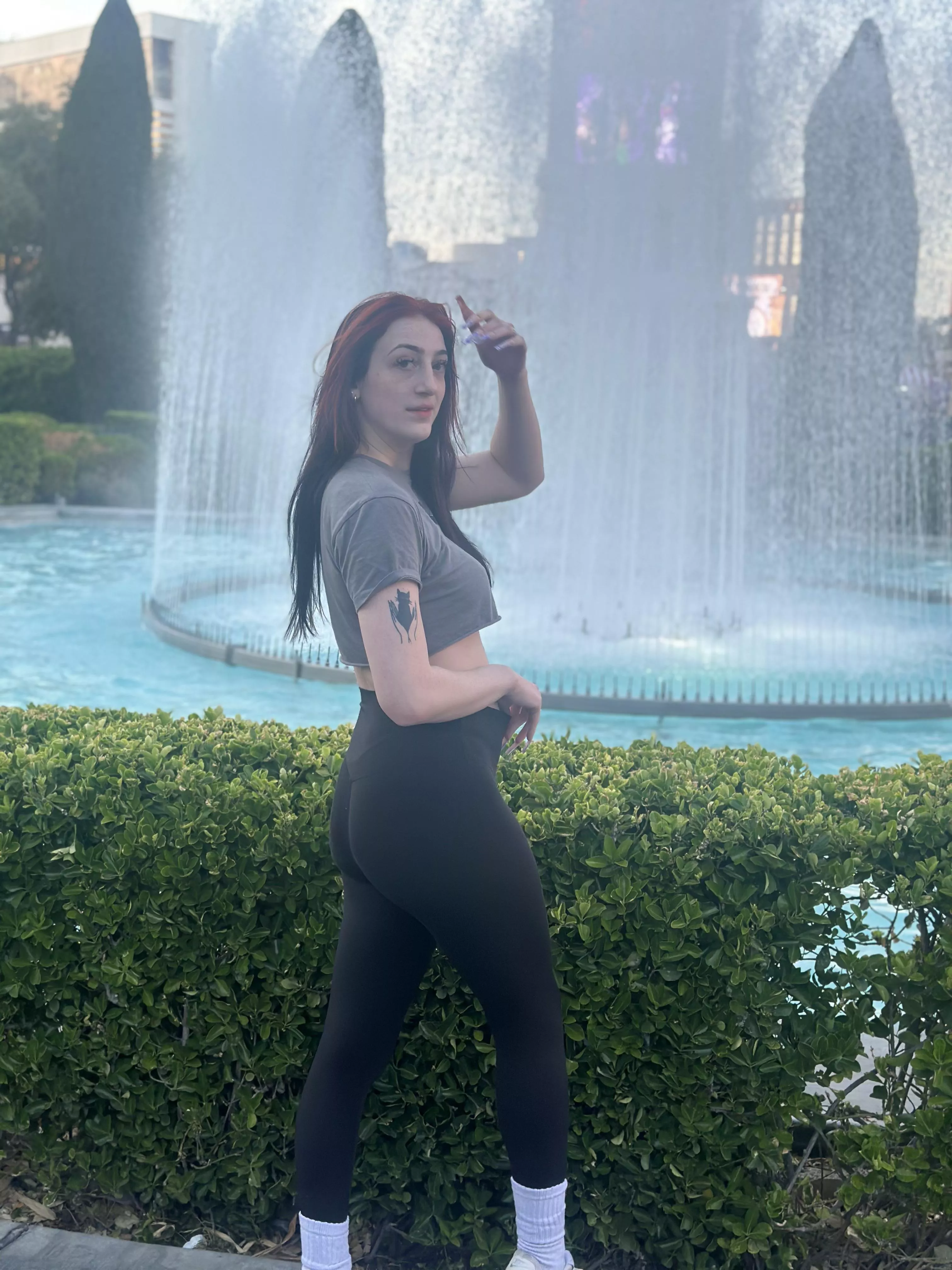 Heard you like tall girls in leggings 