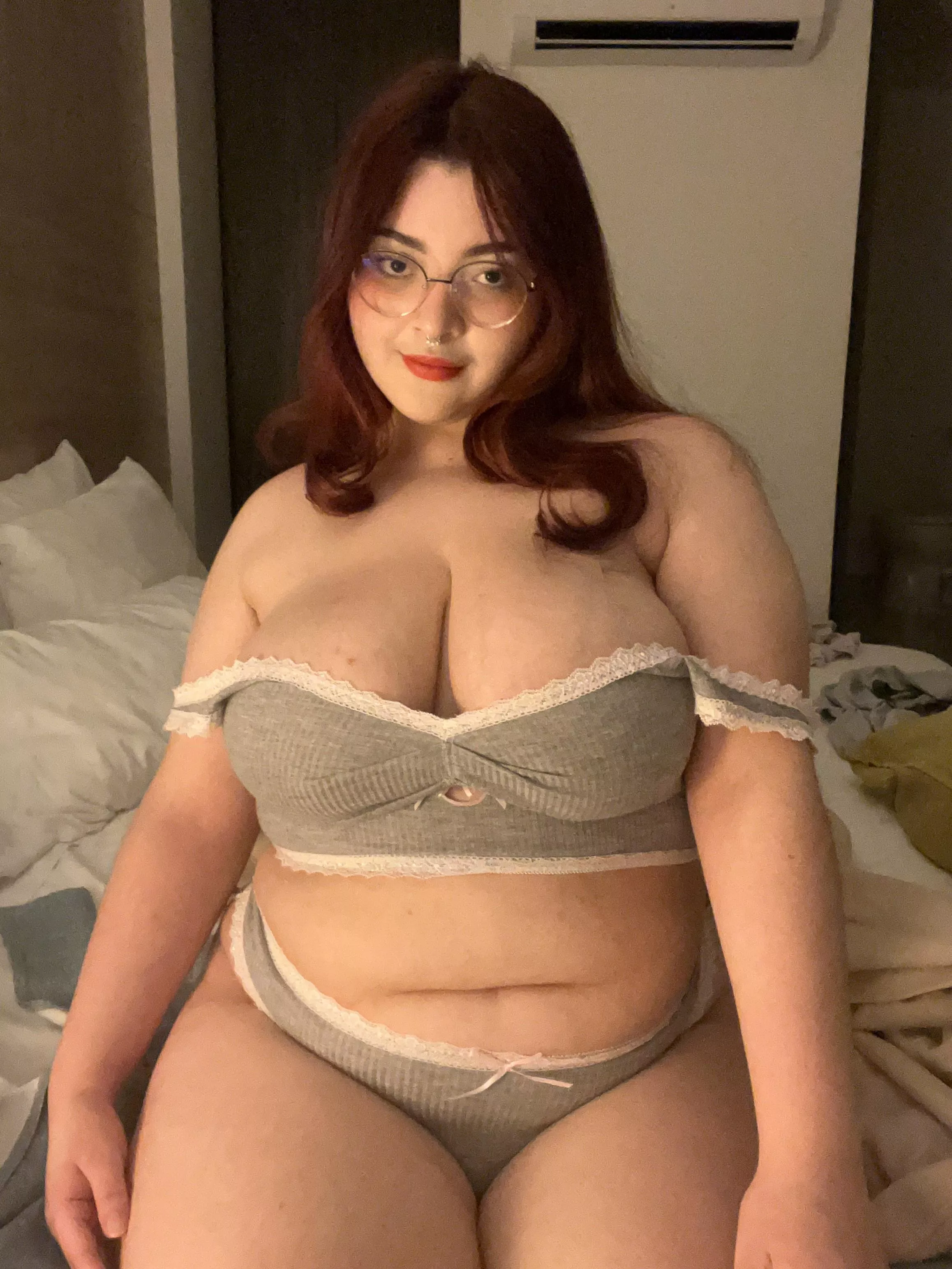 ⋆˙⟡♡here’s your [sub]missive chubby gf ~ available for the warmest ˗ˋˏ[GFE]ˎˊ˗ of your life, includes [sext] & [cam], [pic] & [vid] custom or premades, [rate] [fet] ♡ let’s make a deep connection, babe♡~ check profile for mor