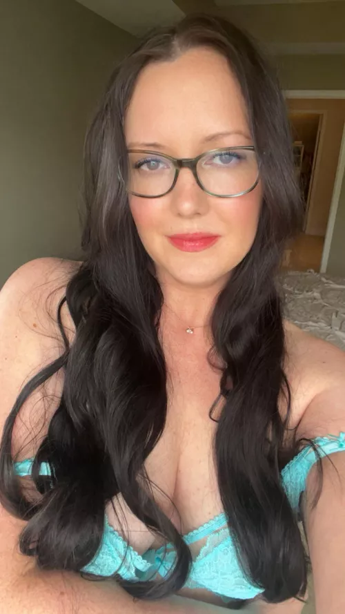 Hoping to have fun tonight {f}