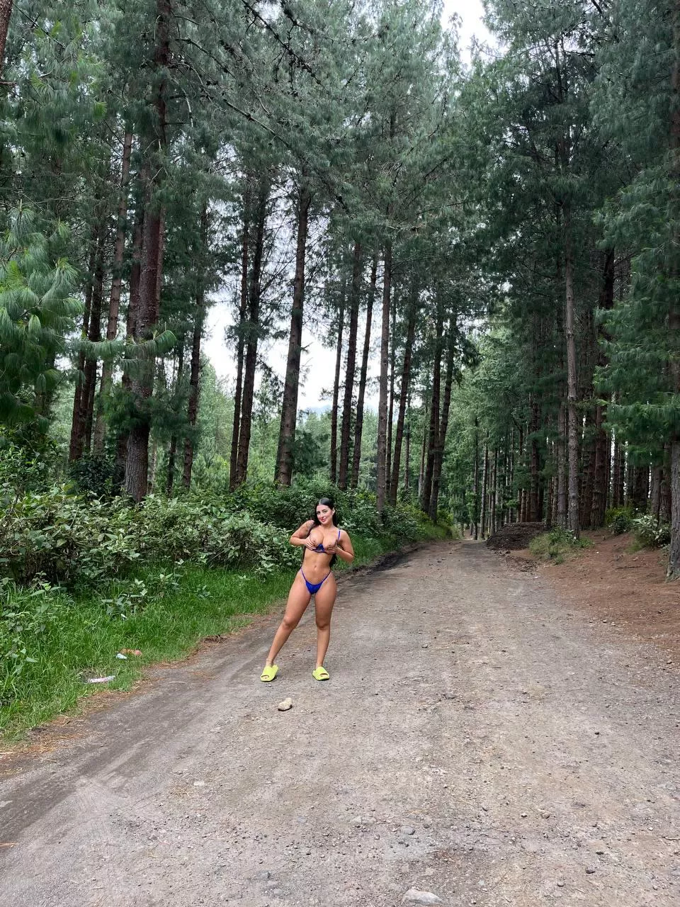 I need a huge cock right now, I hope I can find one here