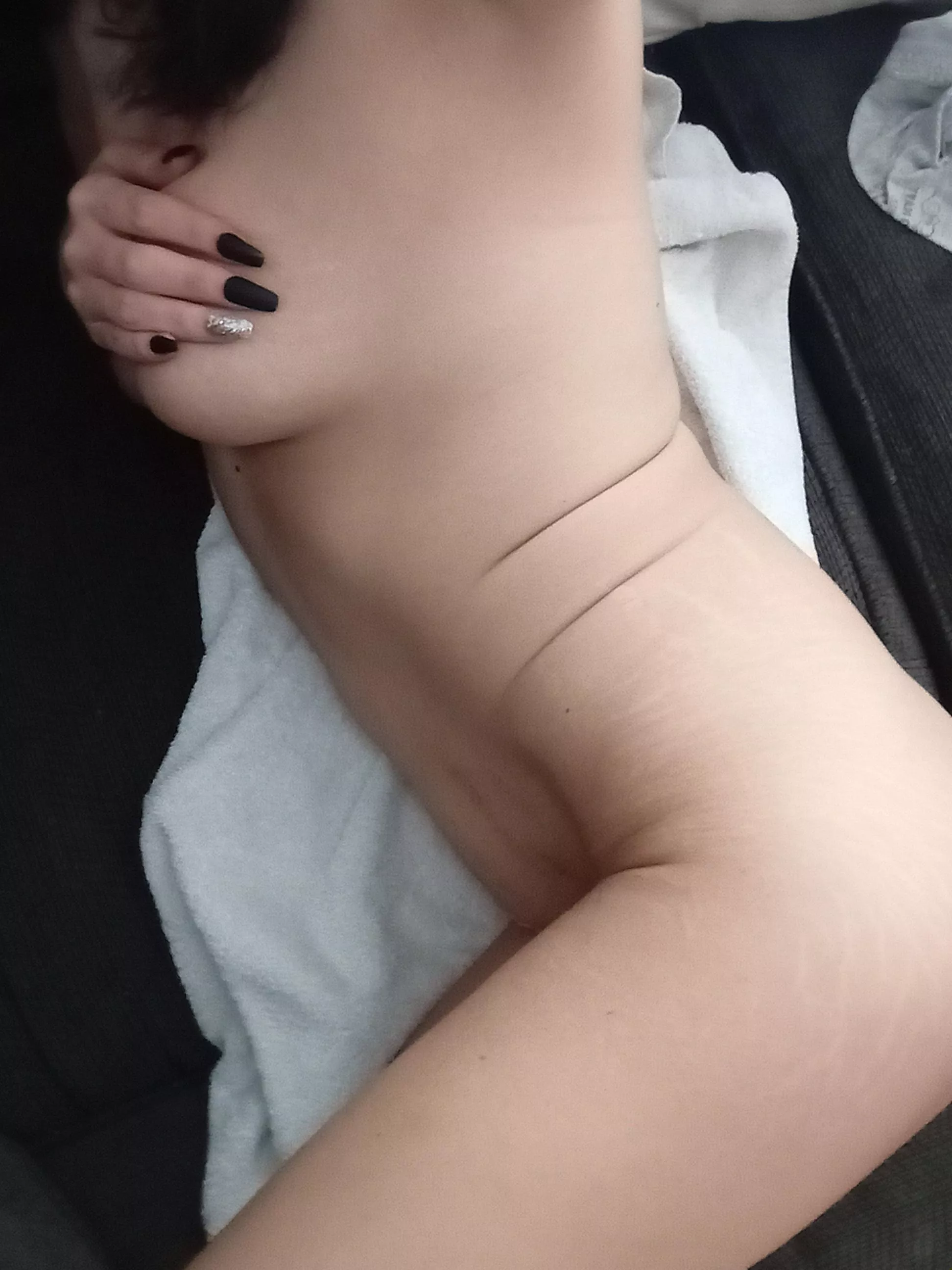 Let's play.  I want your cum all over me