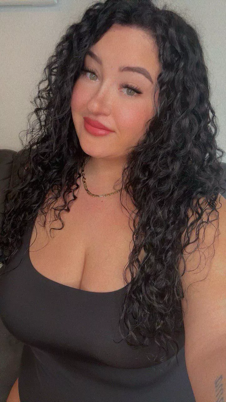 my hair looking good today 😌