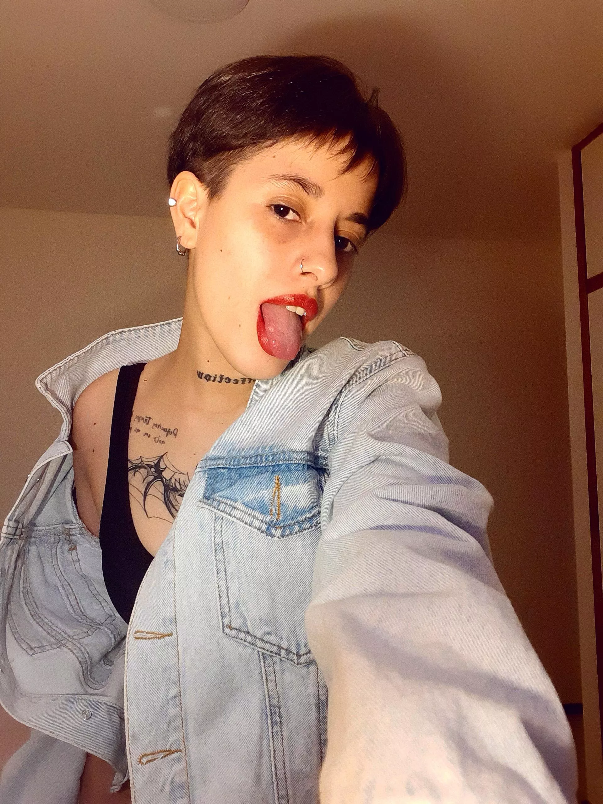 my hair moves for the photos