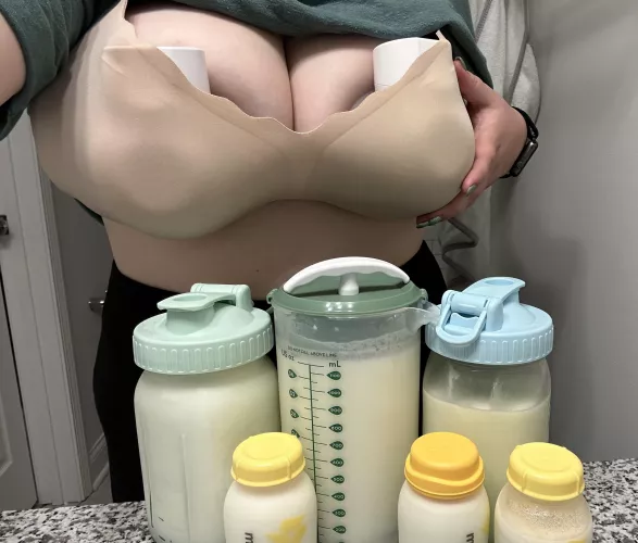 My hubby can’t finish all of this milk by himself. Who wants to help him?😉