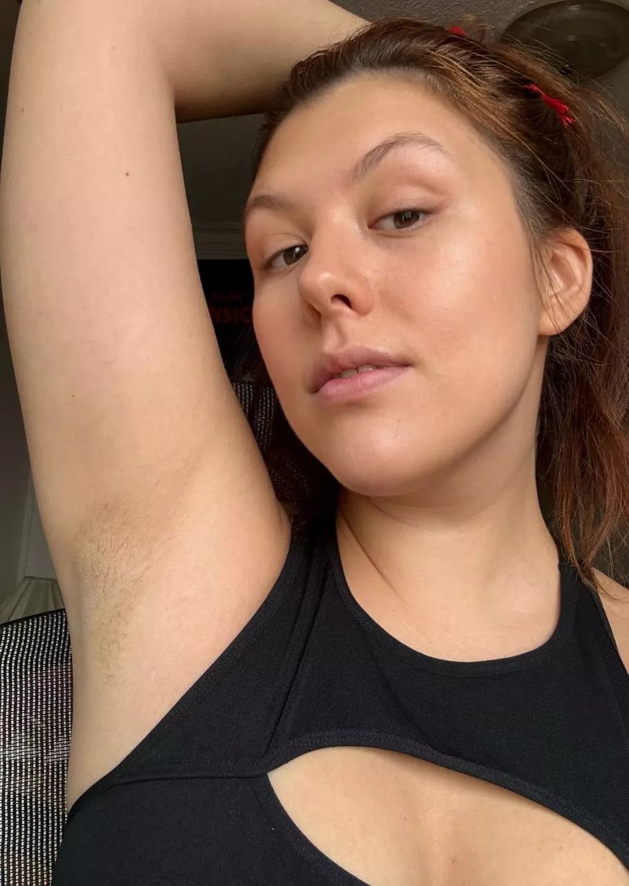 my sweaty armpits after the gym is the best reward for you