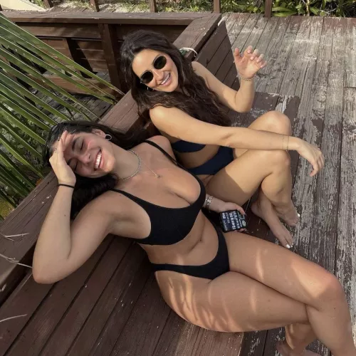 One side of the bench holds more