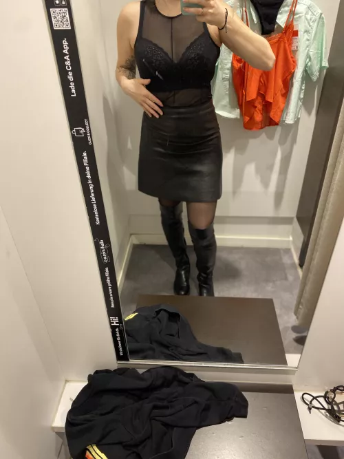 Outfit for a nice dinner or club 
