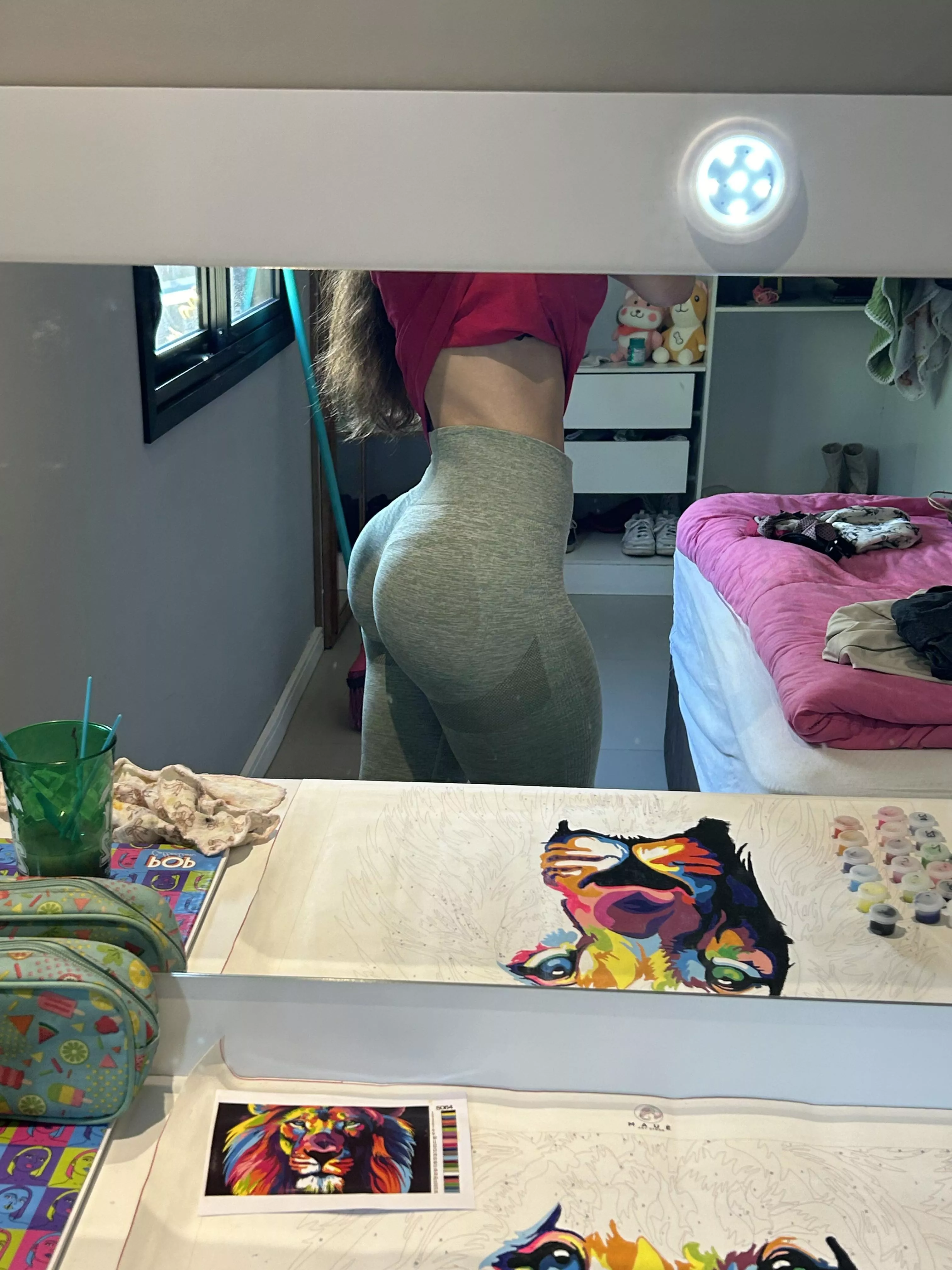 Quick ass pic after I hit the gym, what do you think of my 19yo Mexicana booty
