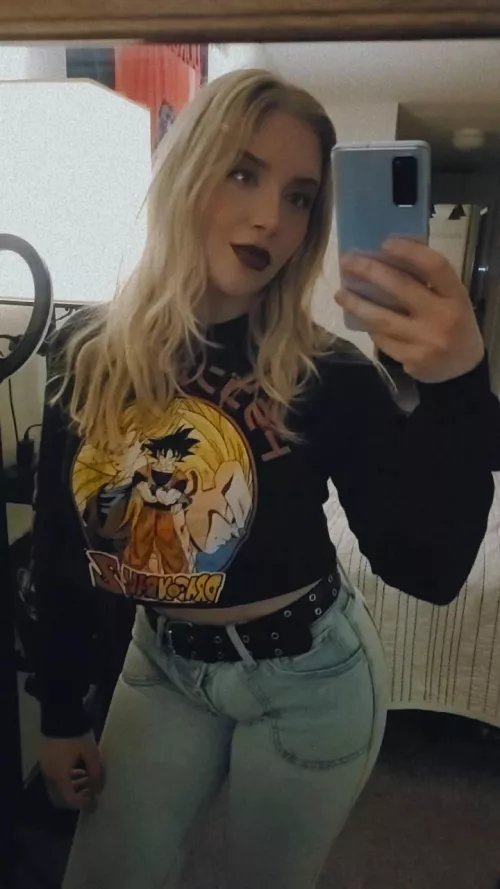 Reflecting my dark and mysterious side 😈