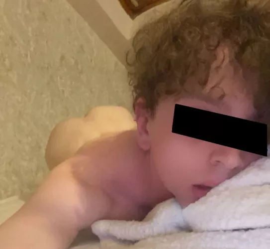 Stroke for my little ass ❤️