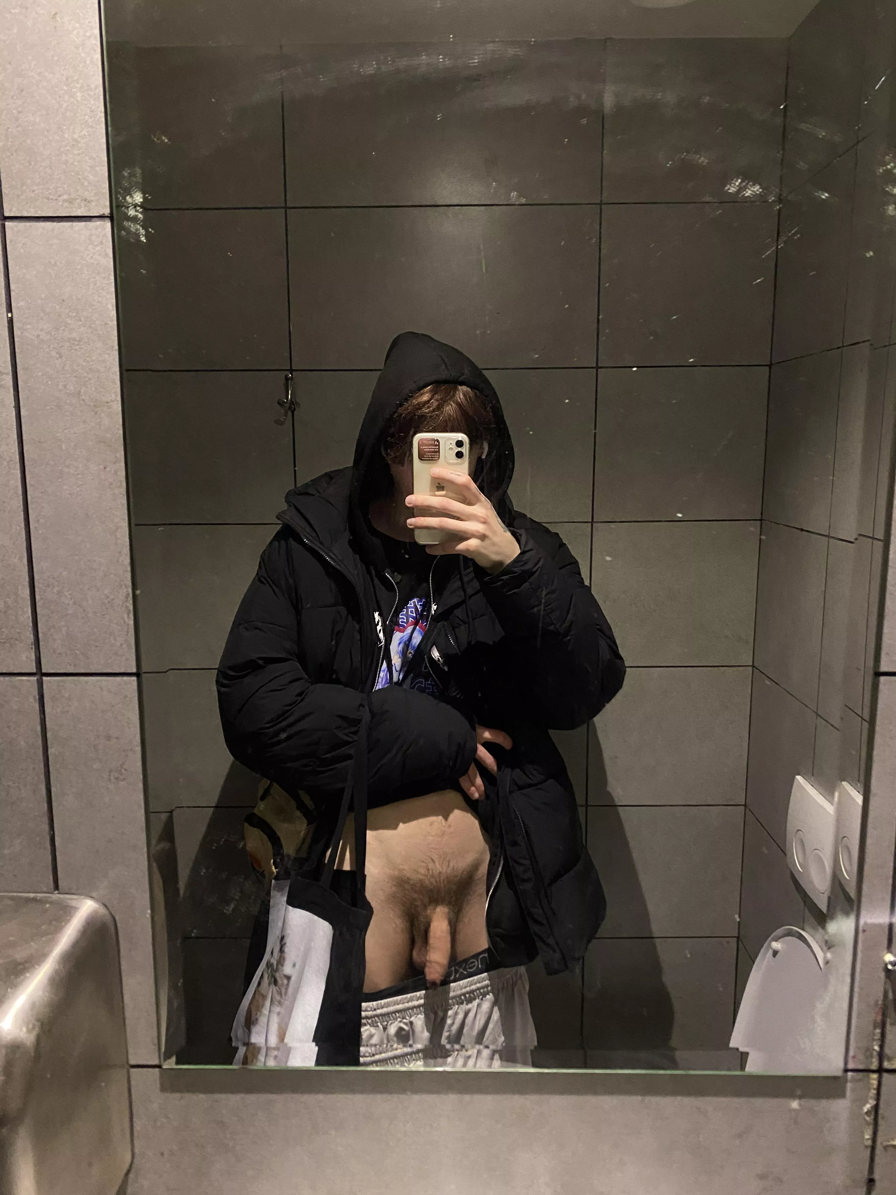 want to help this hairy softie get hard in a public toilet?😌