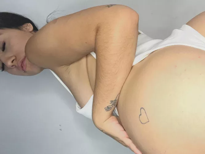  Wherever you are, I will be your lustful fairy