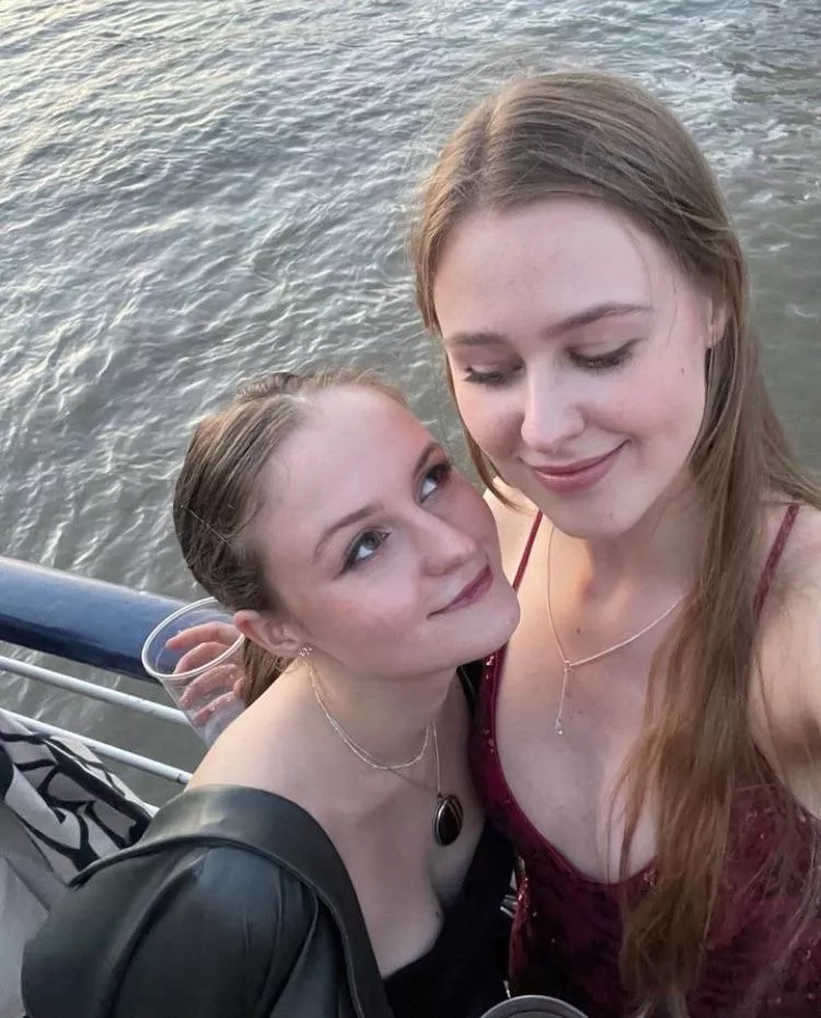 Who are you getting head from tonight? [2]