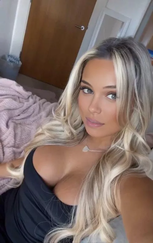 Why do you imagine that my sheets are this wrinkly? wrong answers only