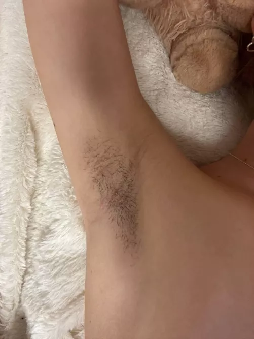 Would you fuck a small 18yo girls armpits?
