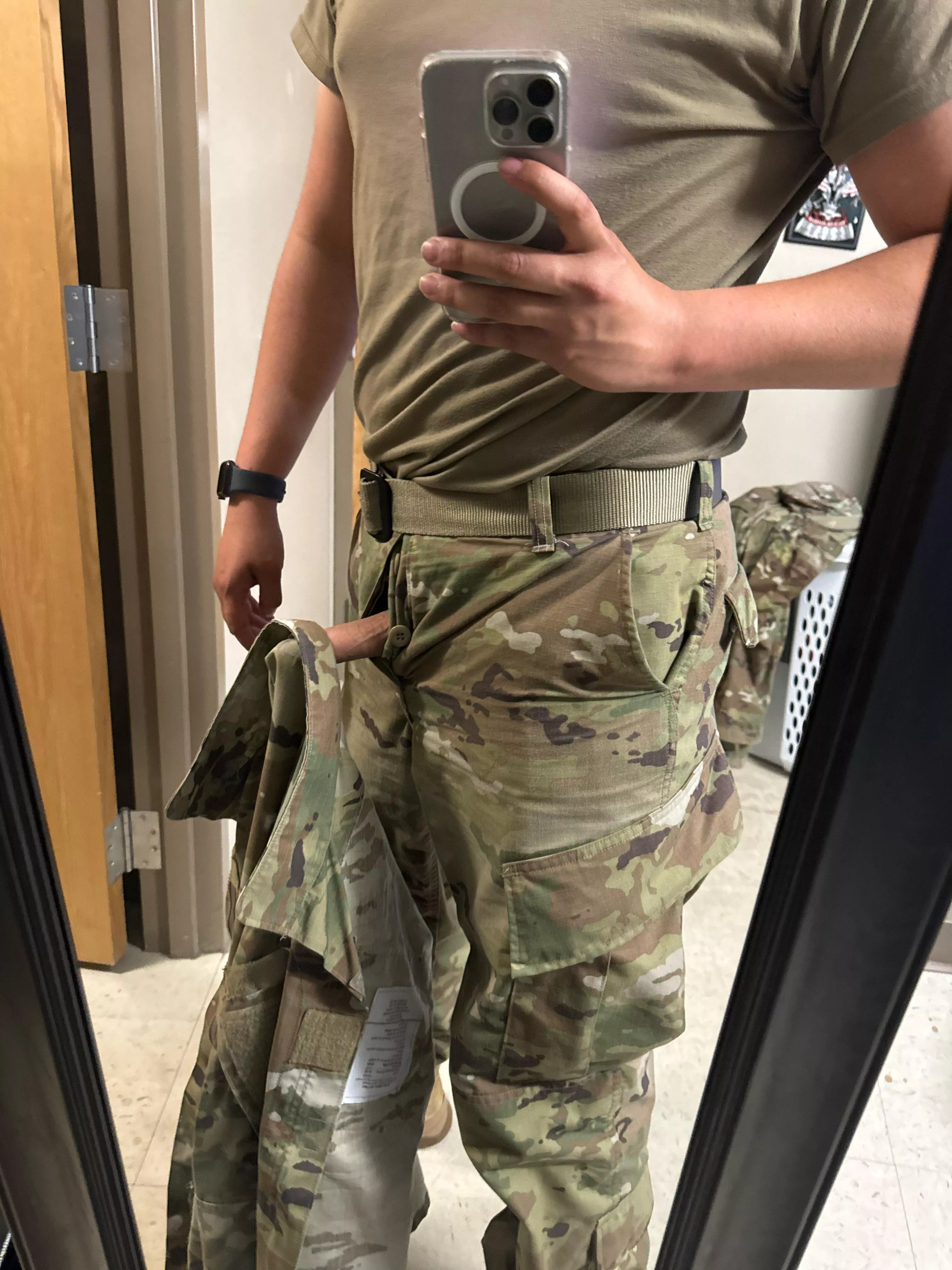 [21] ran outta coat hangers so i had to improvise