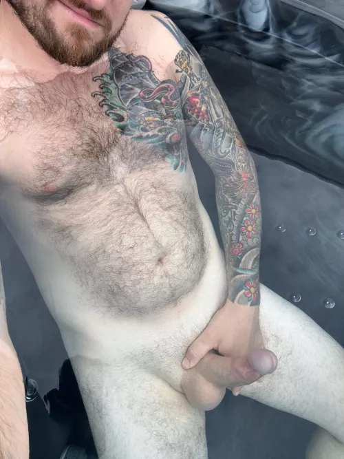 (33)House to myself today, DMs open 