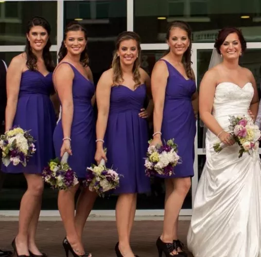 After the ceremony, the Bride and 3 attendants have a great outdoor photo session. Album IC