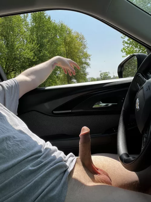 Airing this sweaty meat out, wish I just didn’t have to worry about clothes!