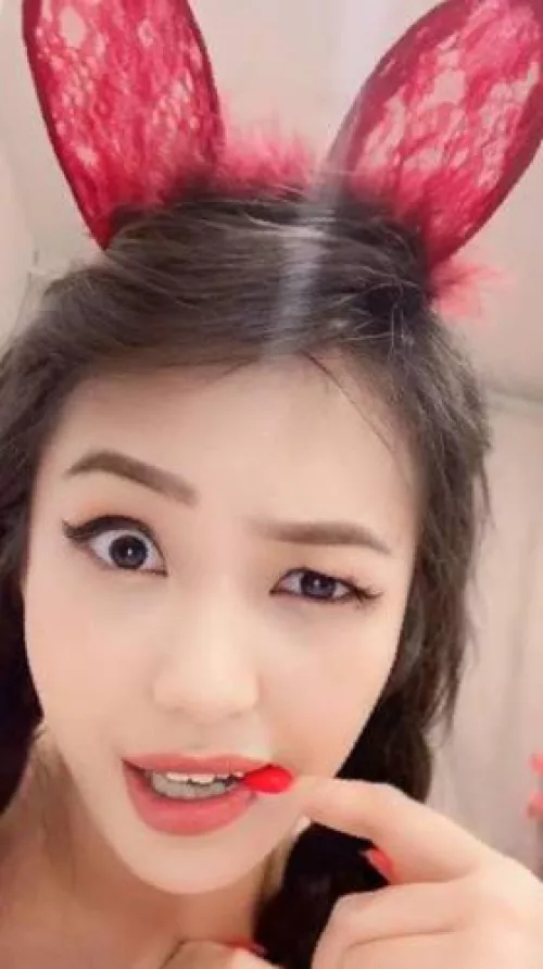 Are bunny girls hot too?