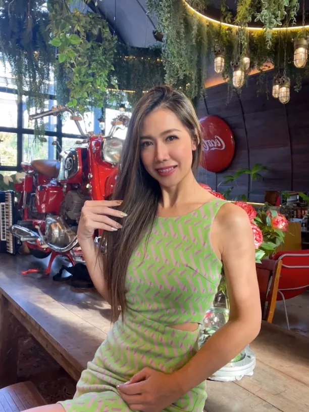 Are you into petite Asian girls like me?