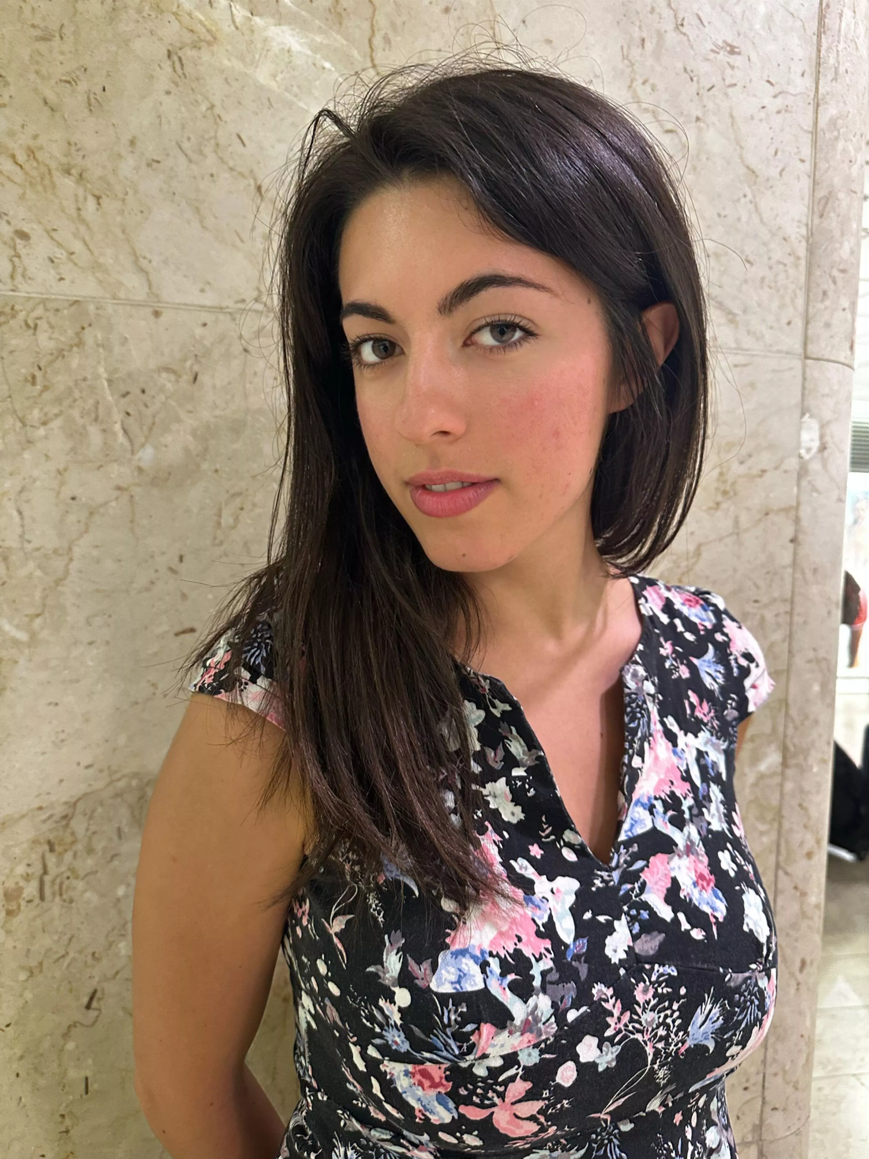 As a sexy college babe, I'm the legal kind of hot! [F19]