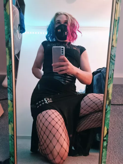 been out like this a few times now, am feeling a lot more confident 😌 ✨️