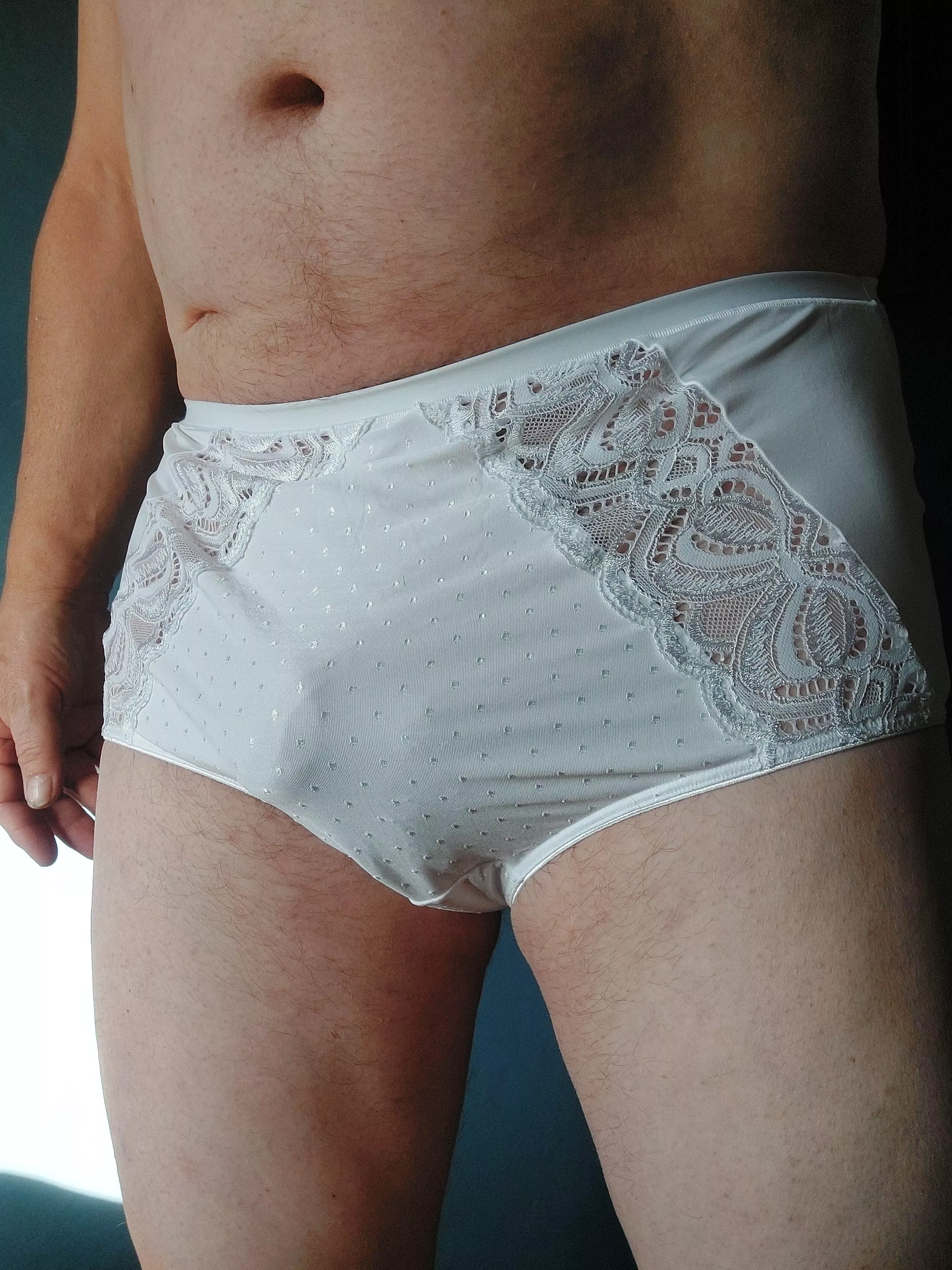 Big granny knickers sexy too?