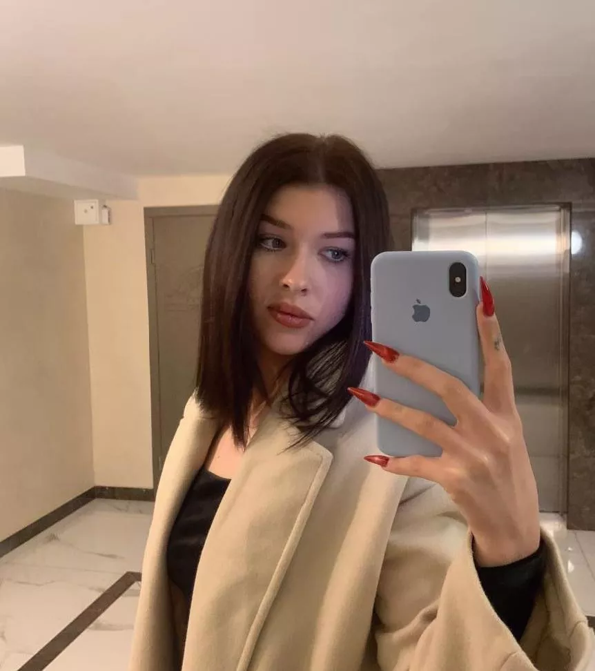 Can a teen latina get you hard? wife