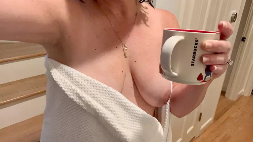 Can't function without coffee [F43]