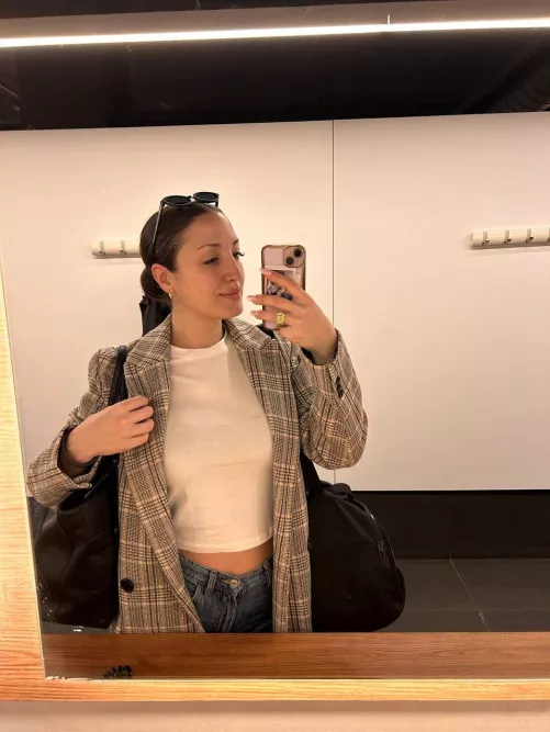 classy girls are rare