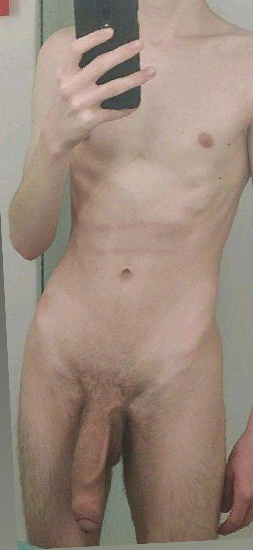 Do I have a twink body? (9 inch cock)