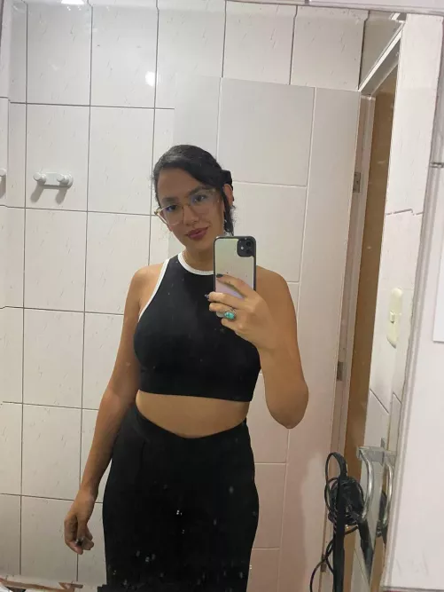 do i look young in this top?