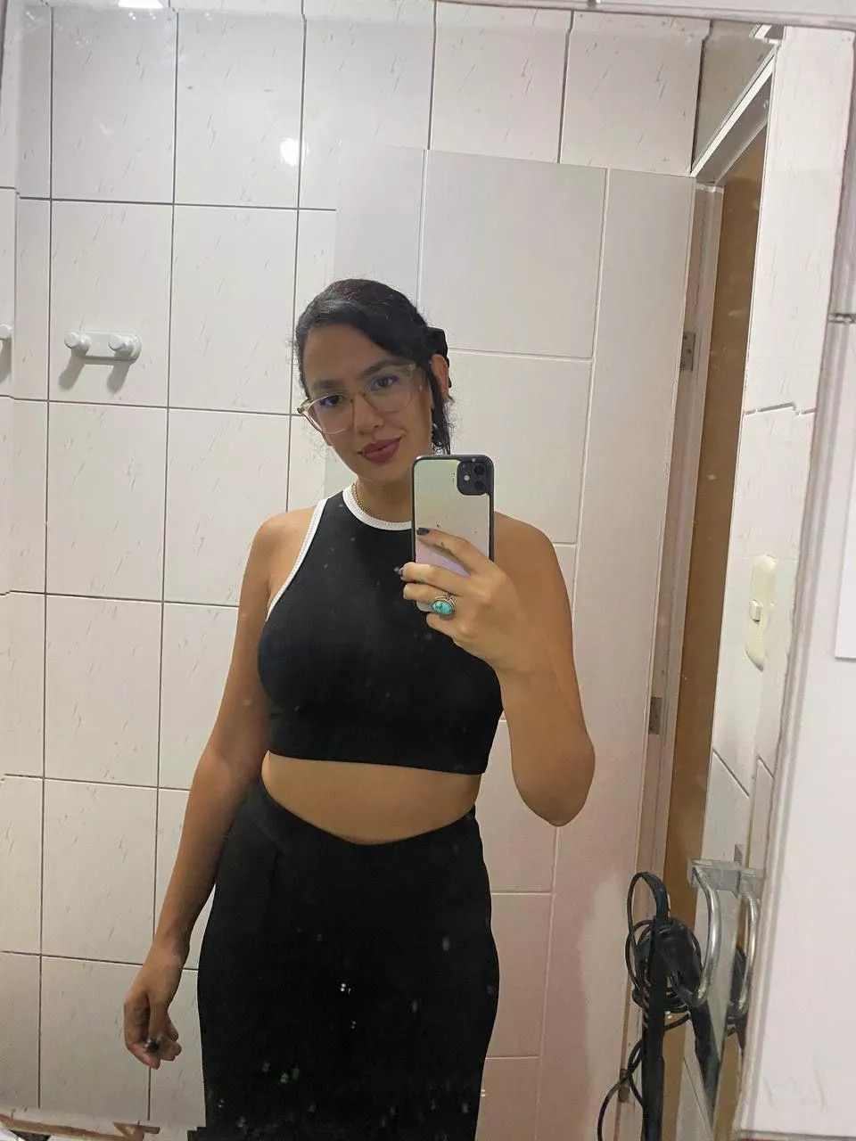 do i look young in this top?