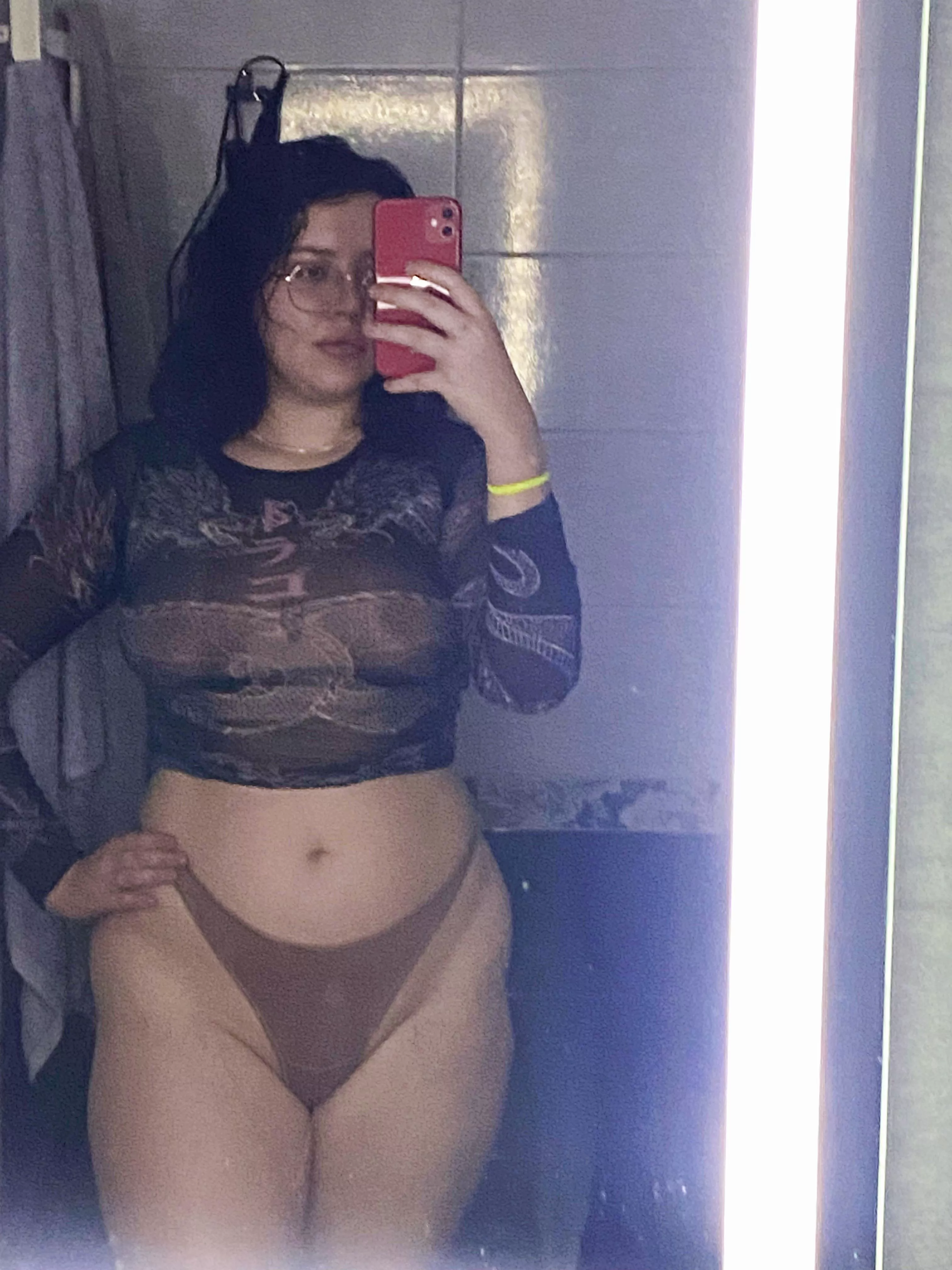 Do you like my outfit for the Show